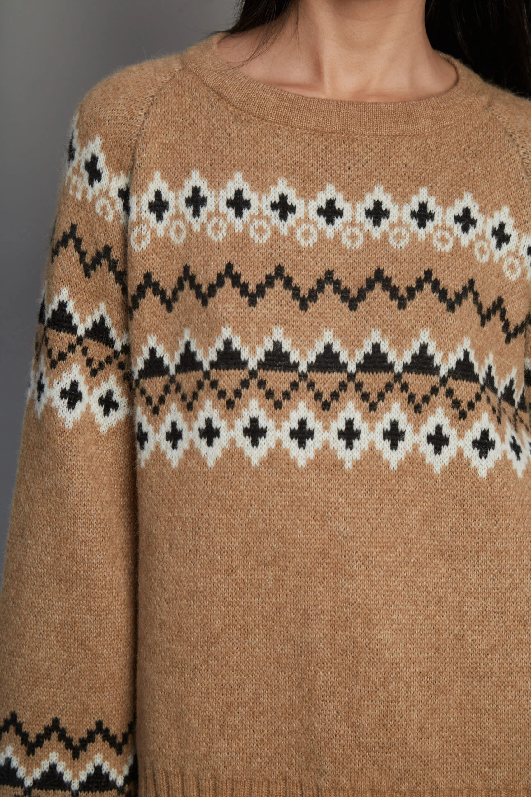 Ayllu Beige Sweater - Image 10