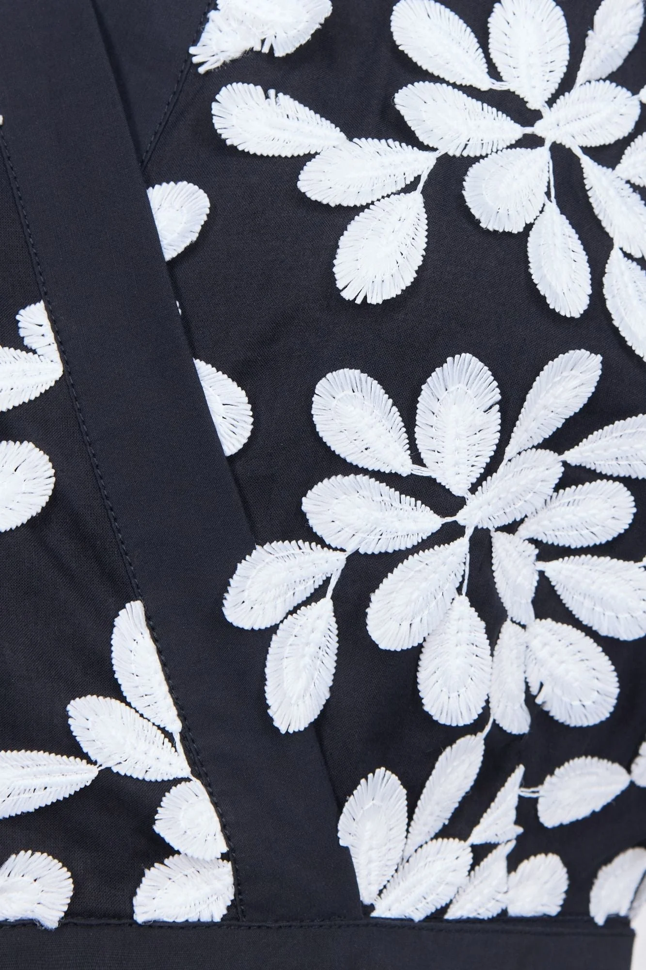 Black and White Embroided Bow-Tie Cropped Shirt - Image 3
