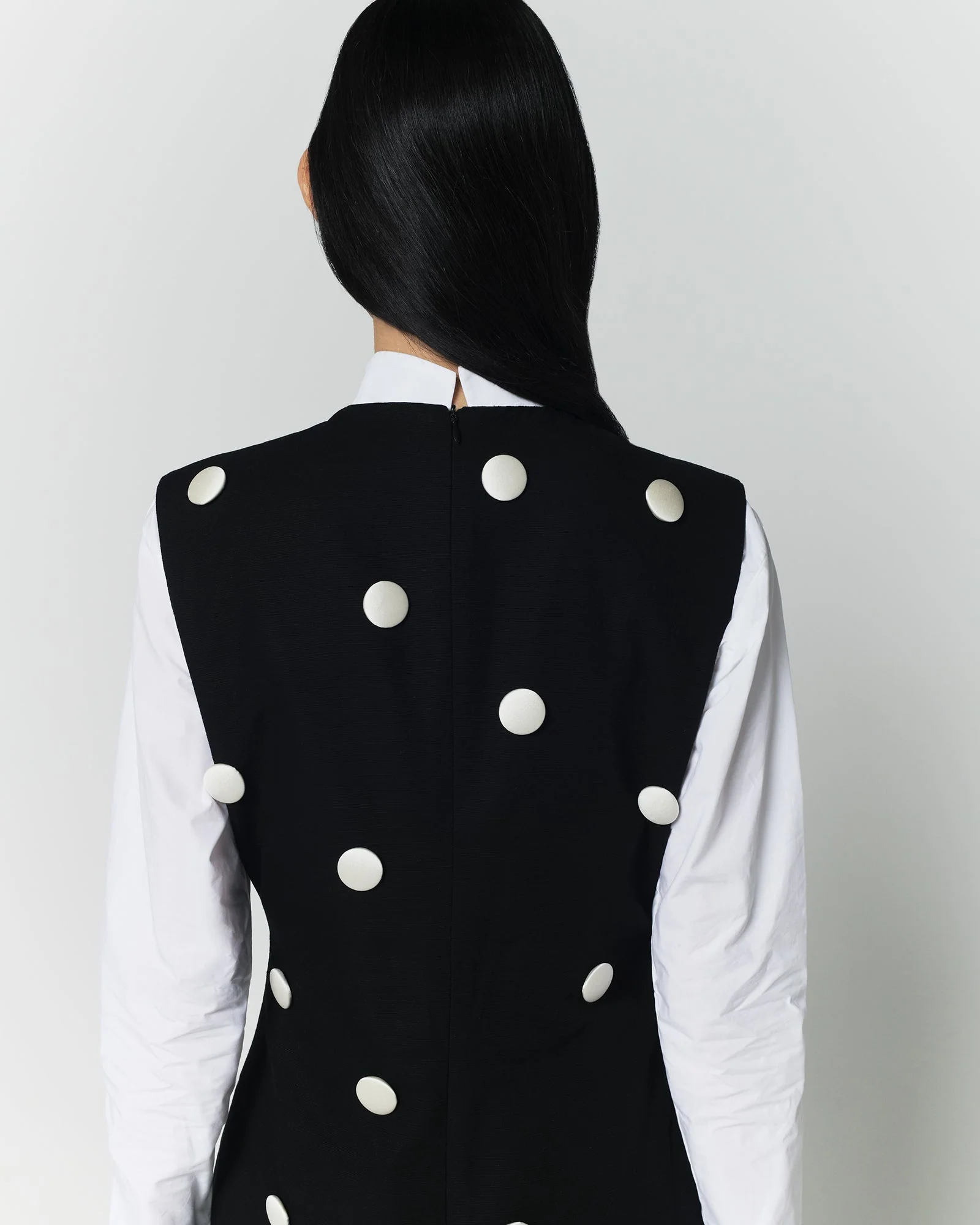 Black Cotton Dress With Contrasting Dots - Image 14
