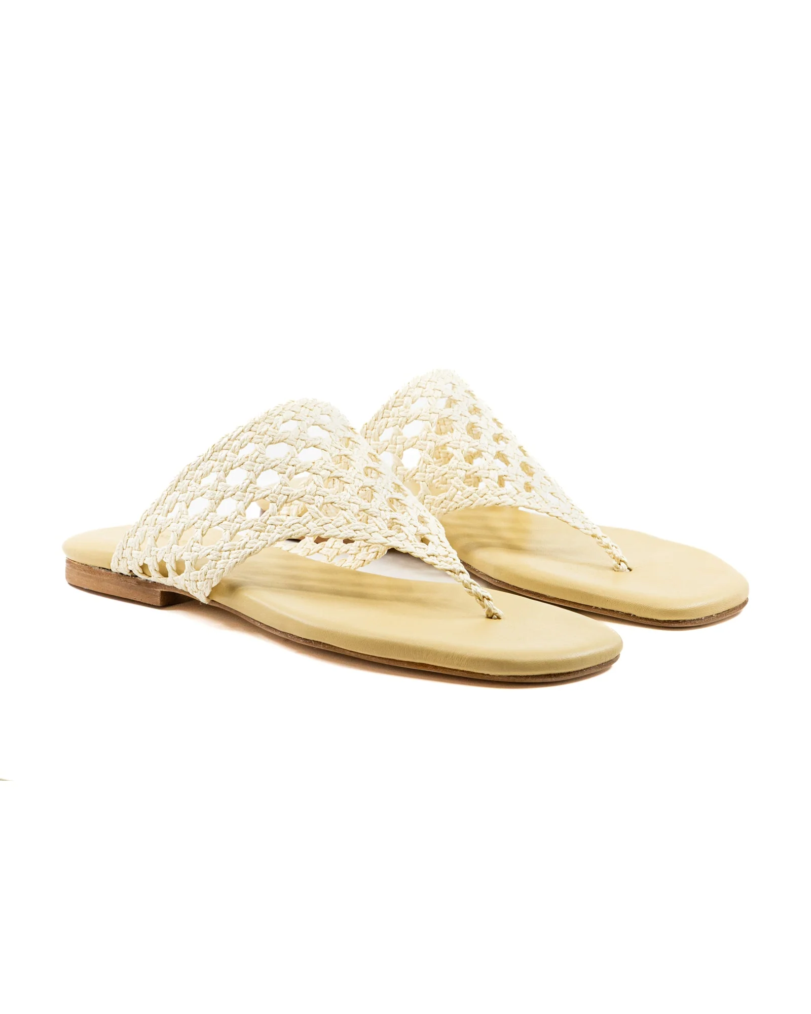 Brenda Flat Natural Raffia Sandal - Image 3