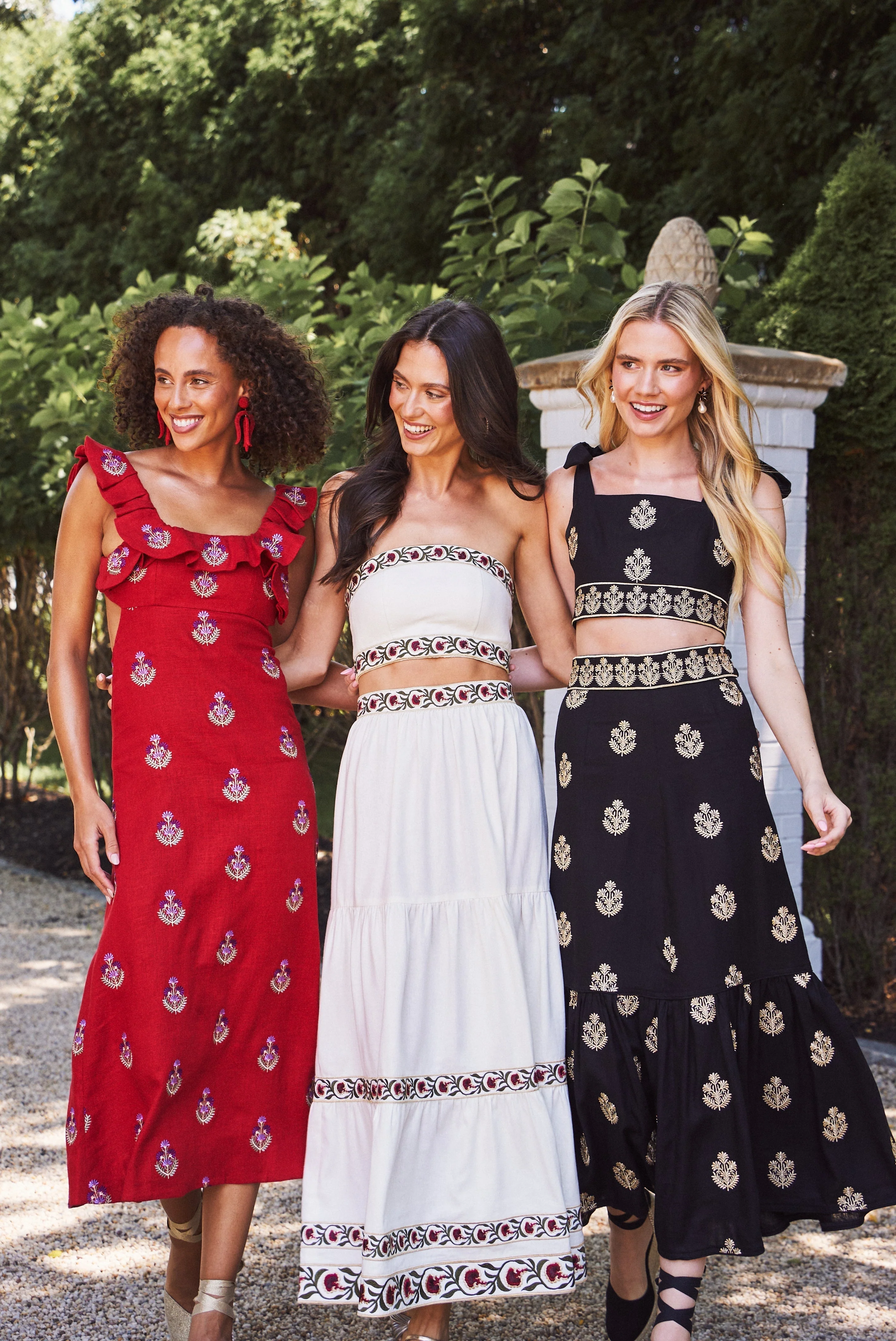 Carnation Crop Top - Ivory & Red - Image 12