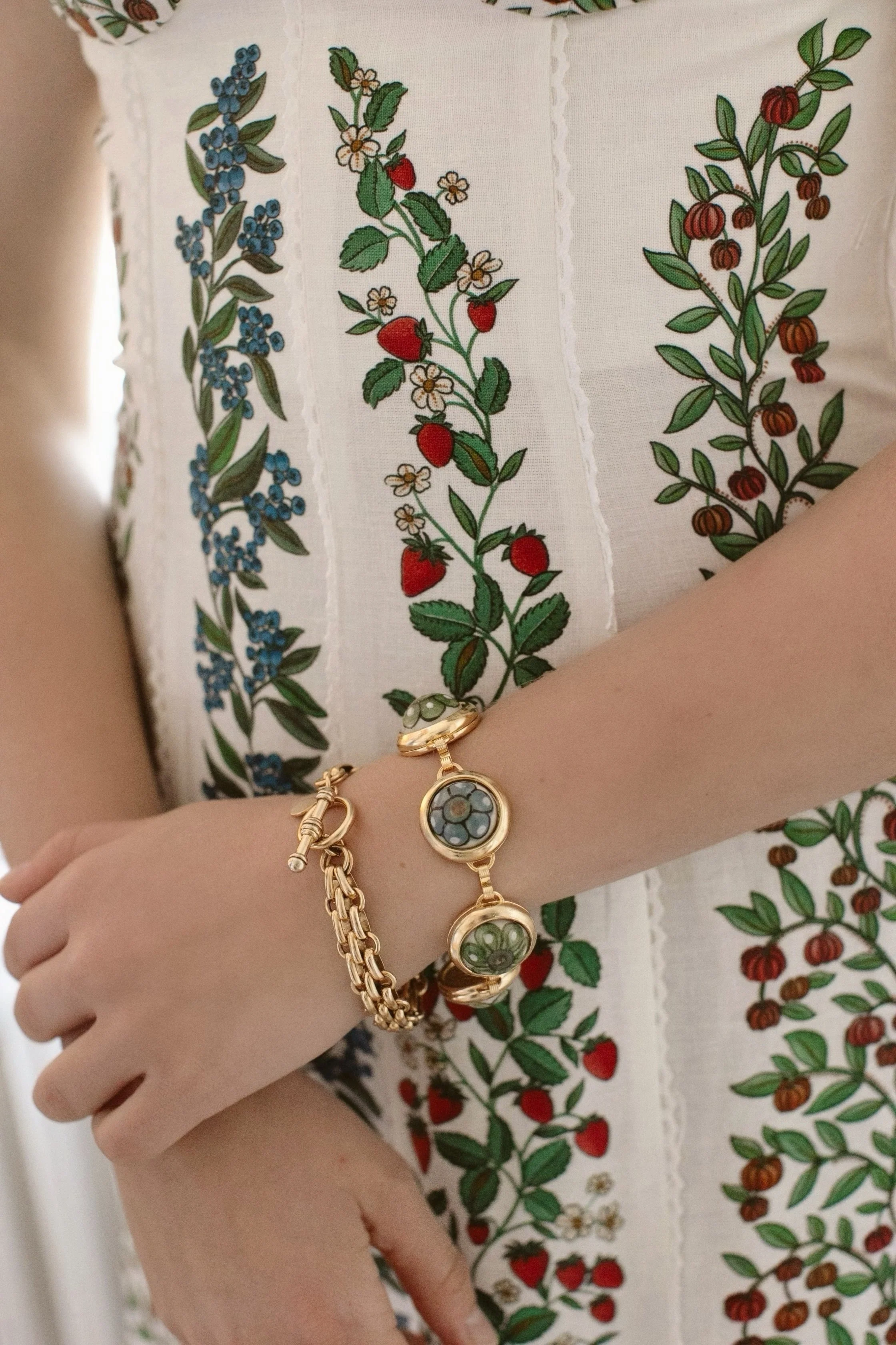Cornflower Bubble Bracelet - Image 7