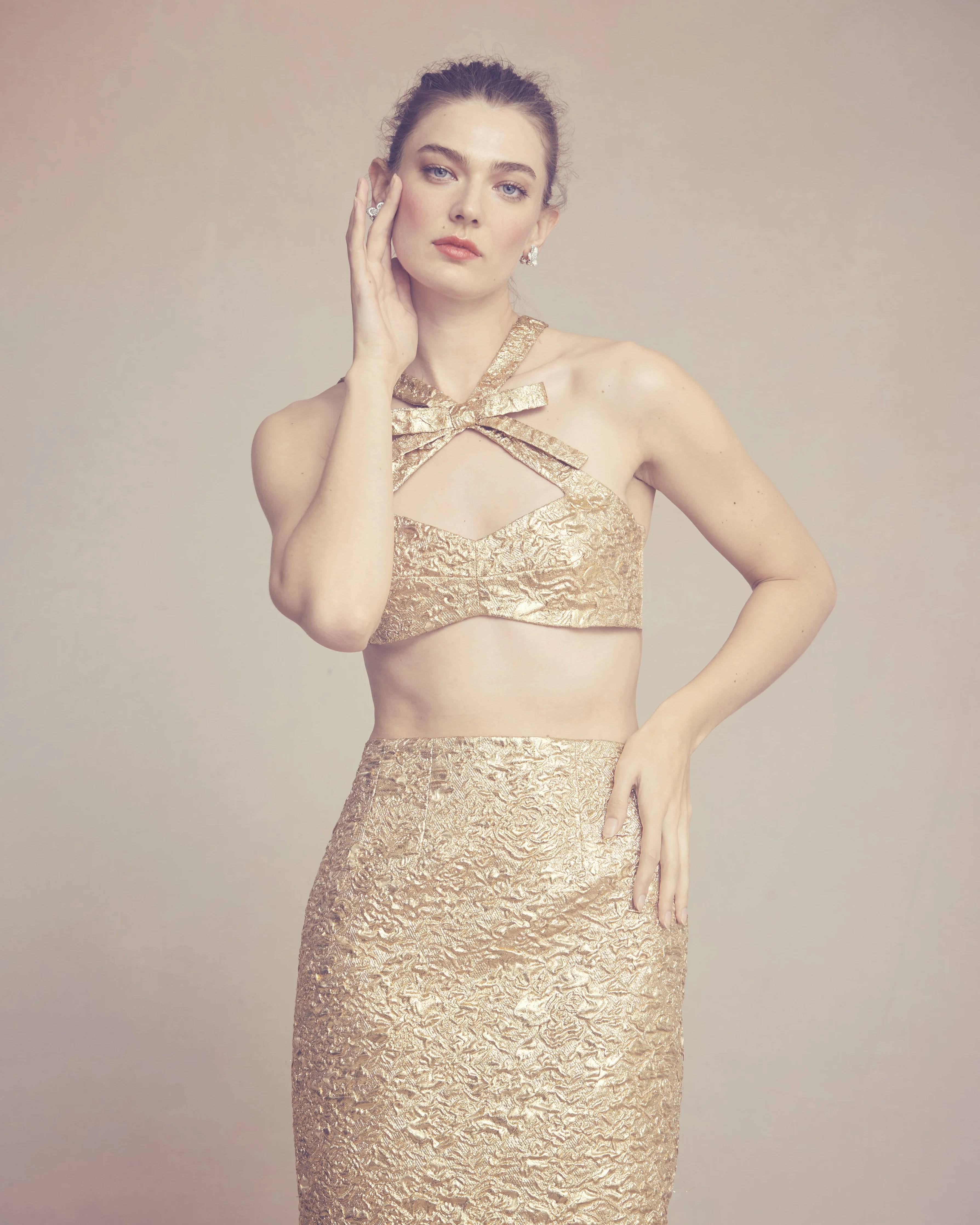 Effie Pencil Skirt in Gold Brocade - Image 4