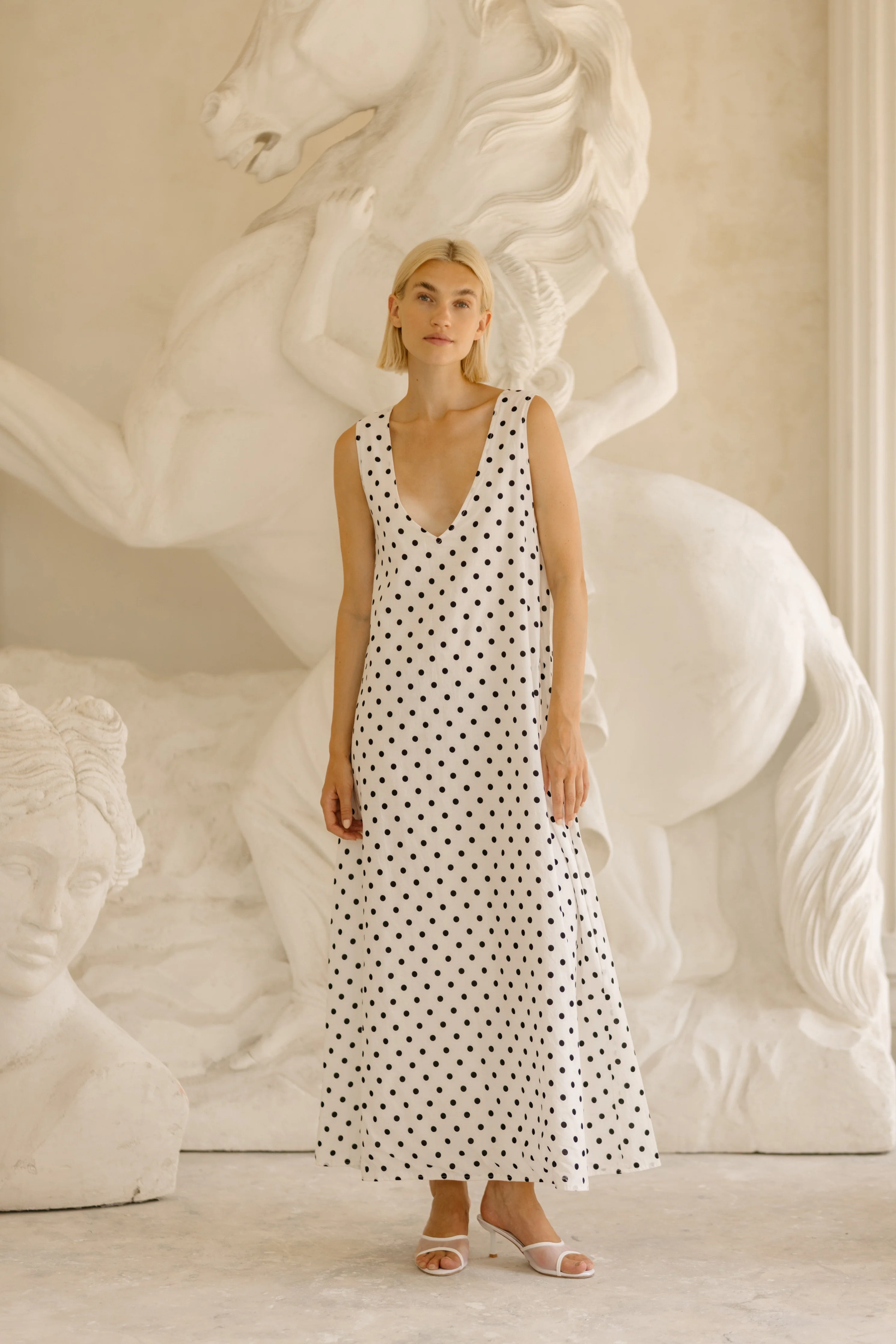 GILI DRESS - Image 5