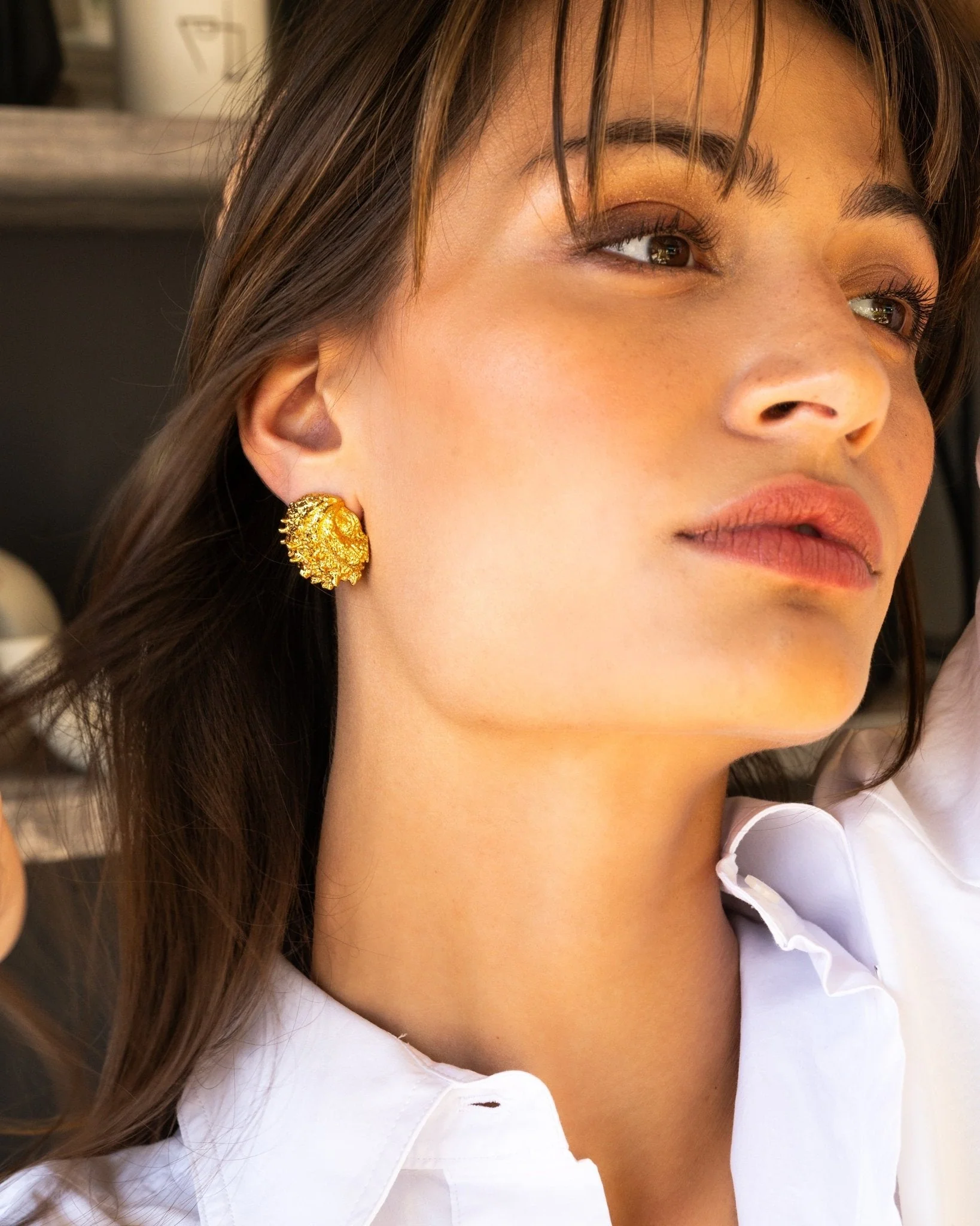 Small Shell Earring - Image 4