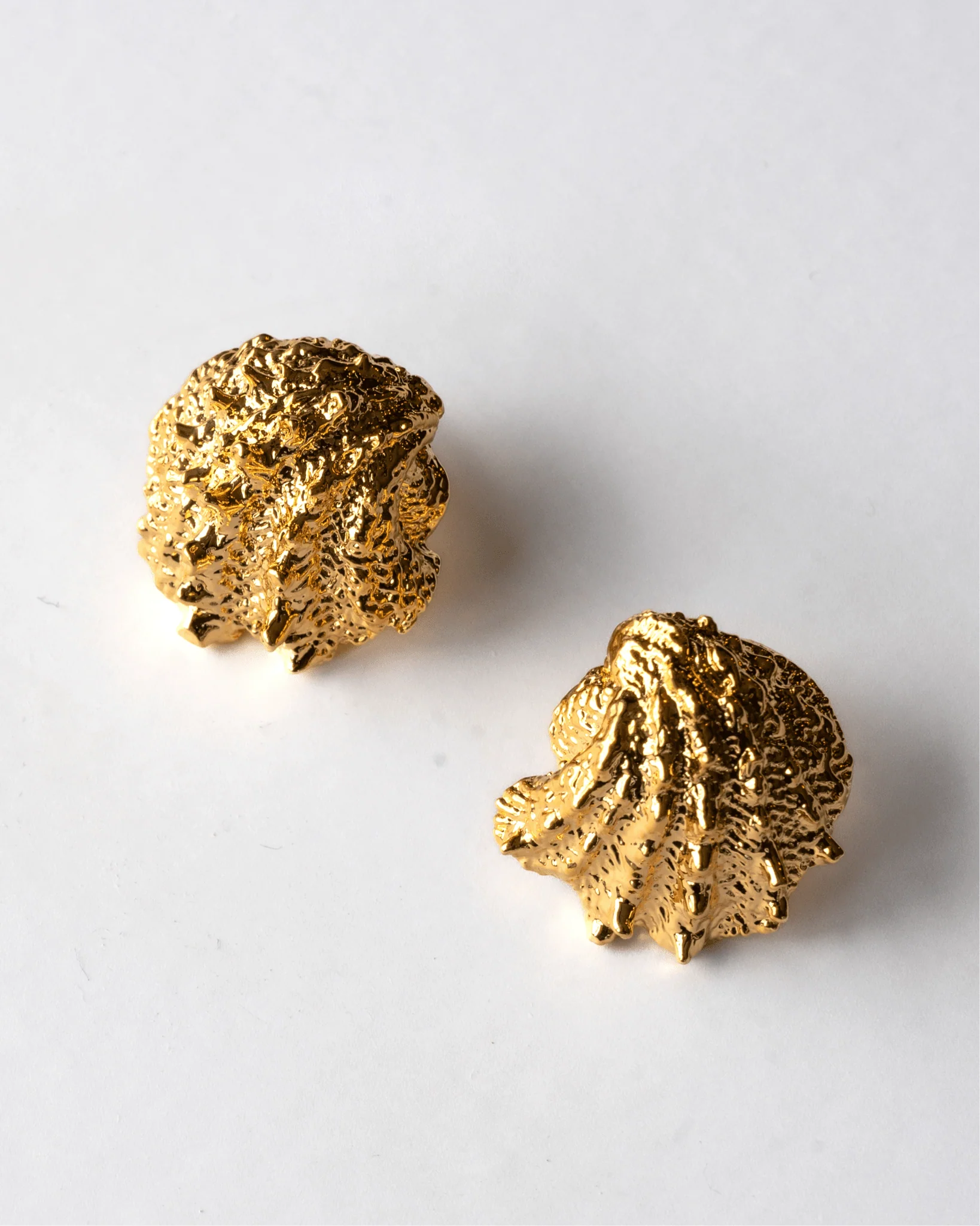 Small Shell Earring - Image 8
