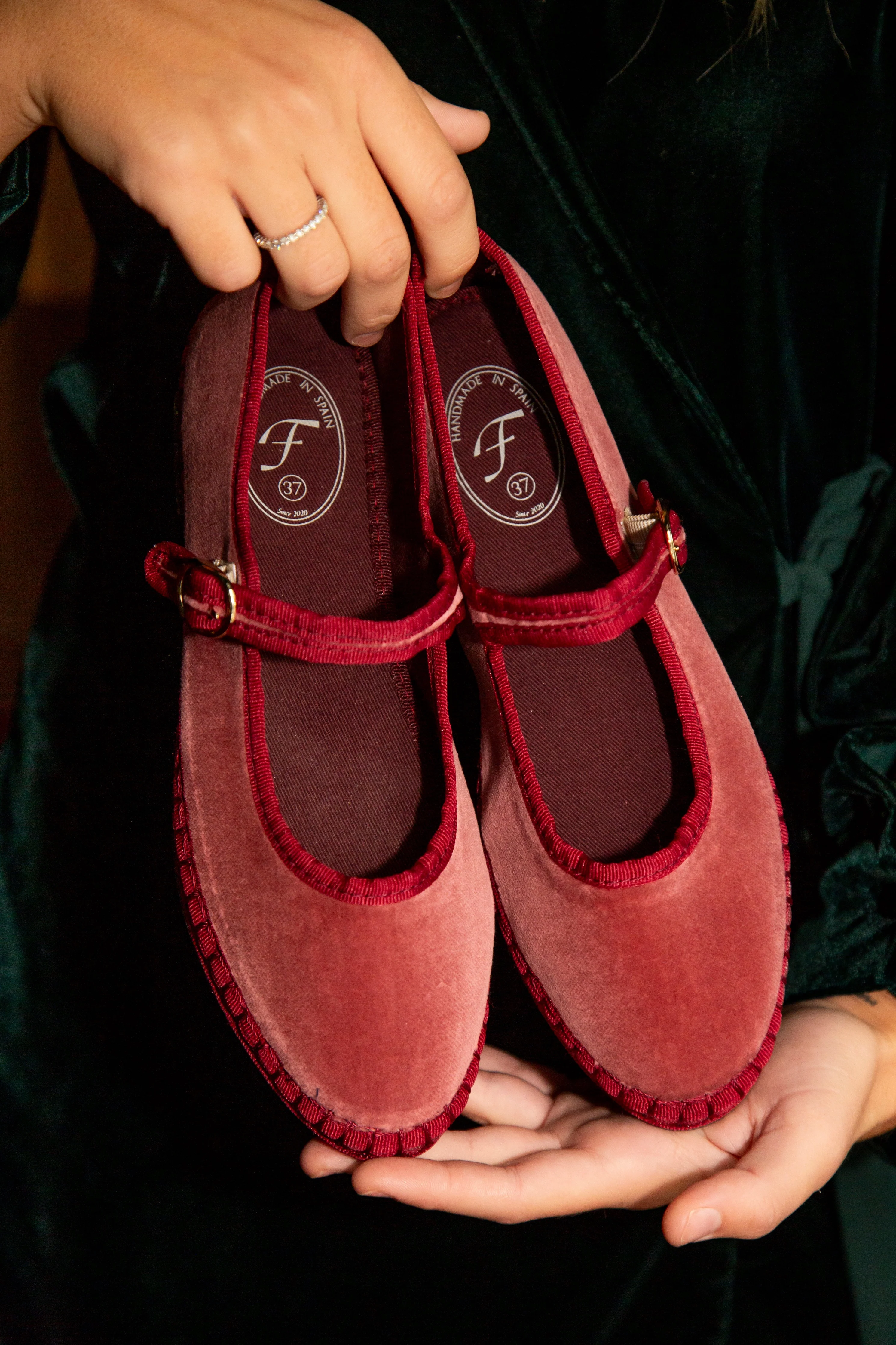 Theresa - Image 11