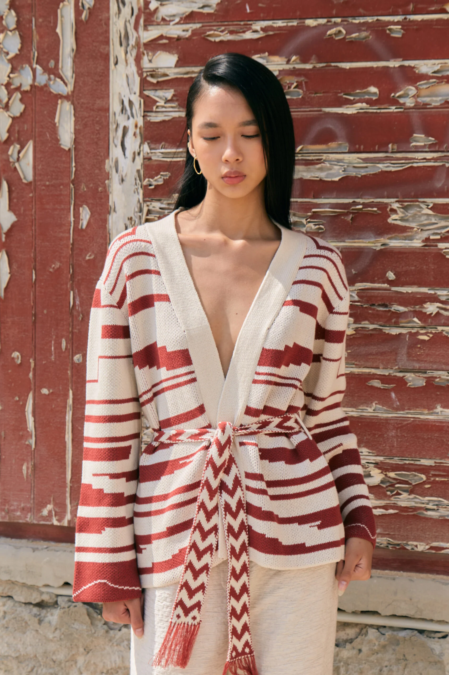Thierra Sur Red Cardigan - Image 14