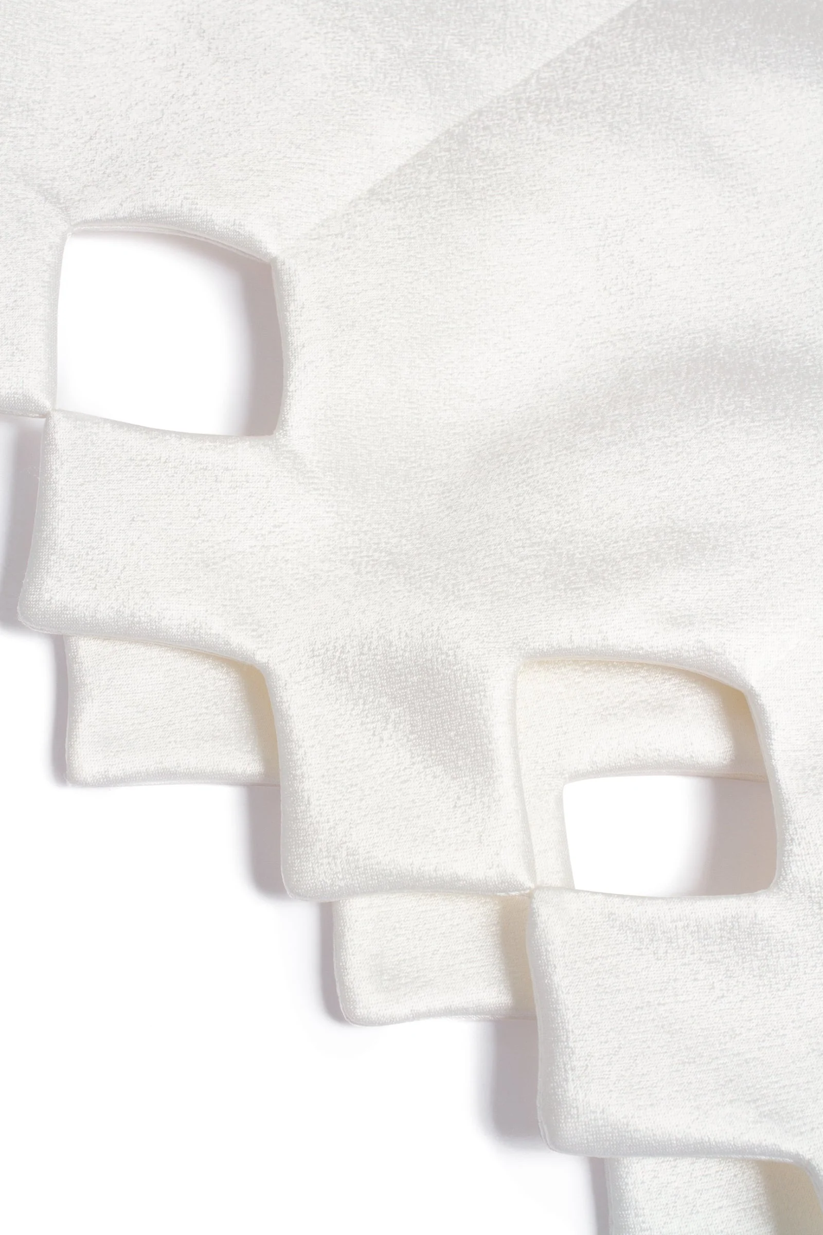 Tympan Vest Eggshell - Image 12
