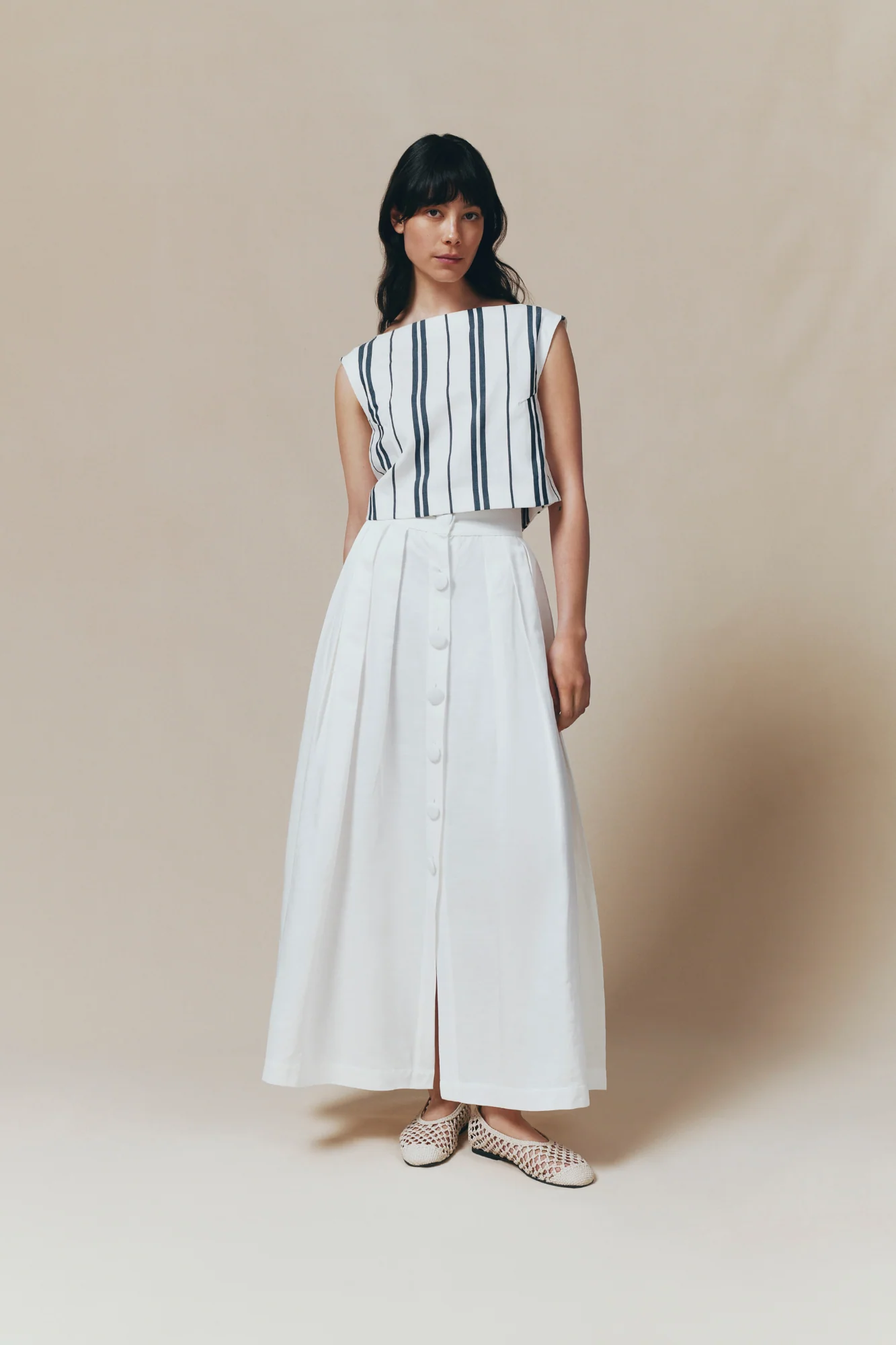White Button-Front Pleated Maxi Skirt - Image 4