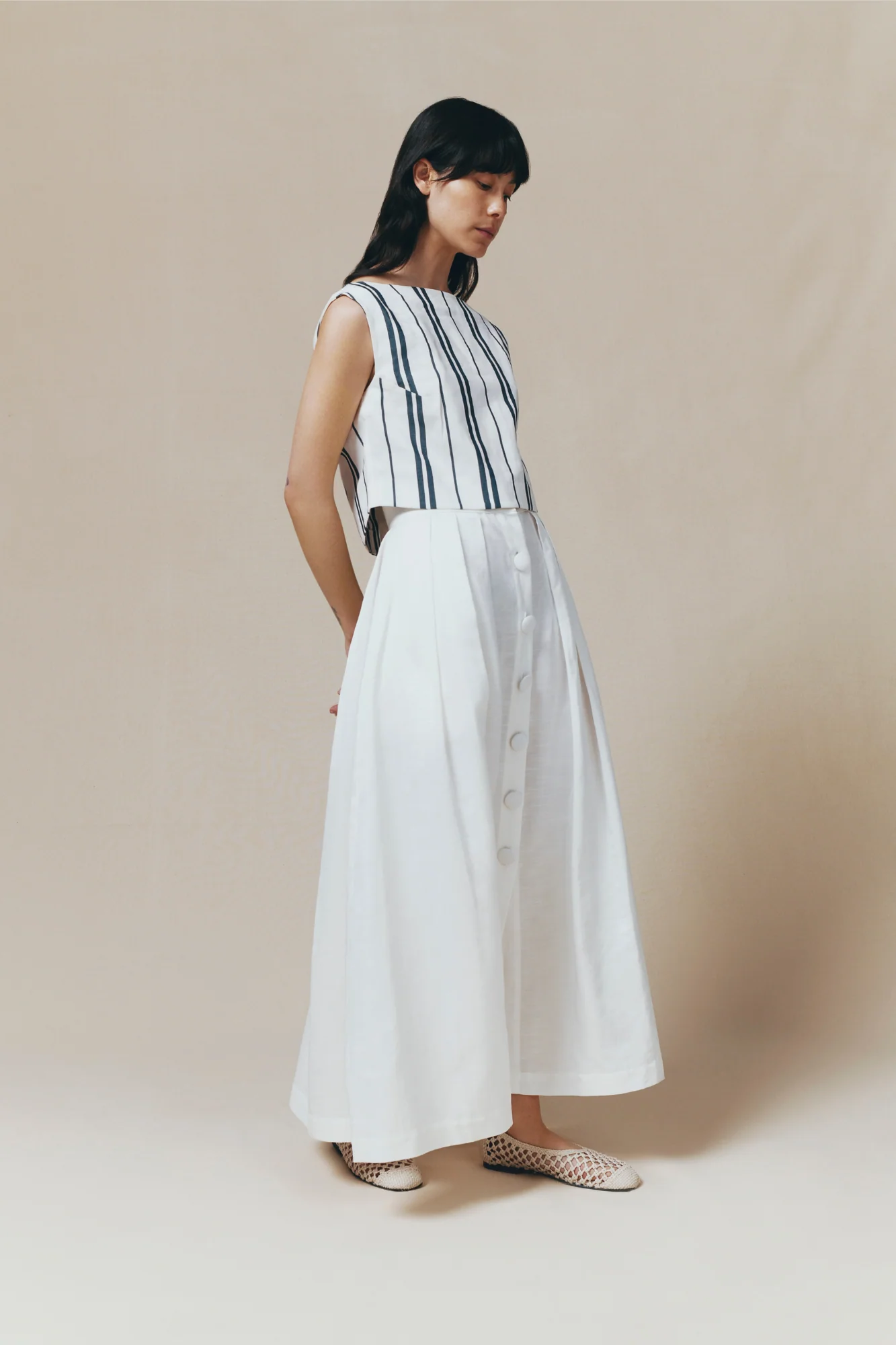 White Button-Front Pleated Maxi Skirt - Image 6